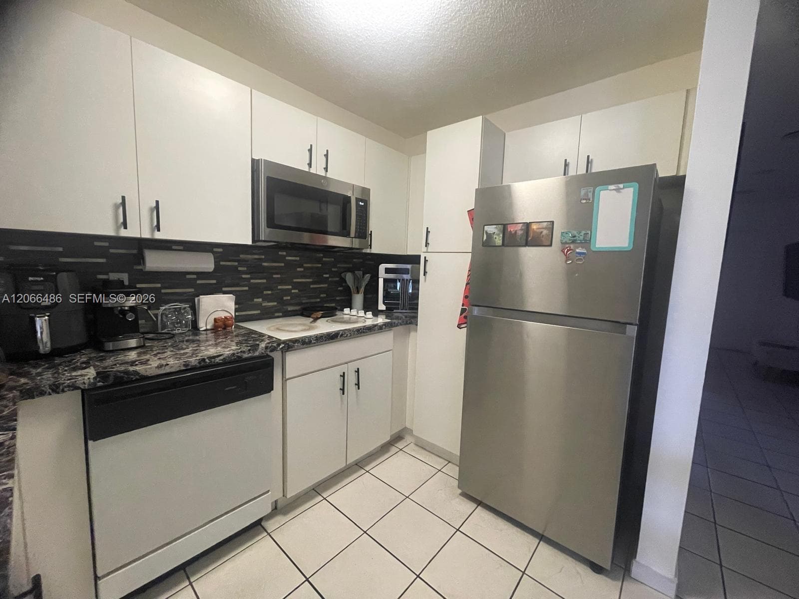 4689 NW 9th St # 207, Miami, FL 33126 — zdjęcie 4