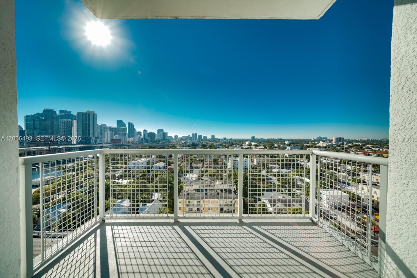 10 SW South River Dr # 1406, Miami, FL 33130 — zdjęcie 3