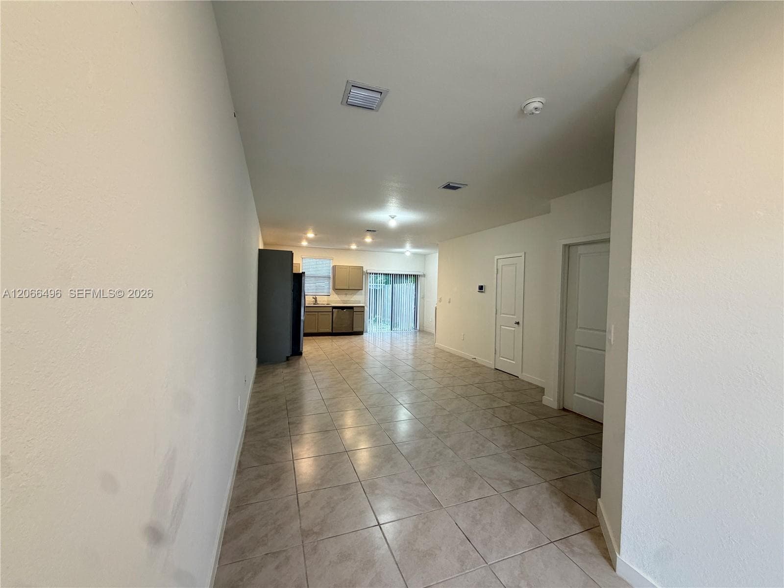 390 NE 12th St, Florida City, FL 33034 — zdjęcie 3