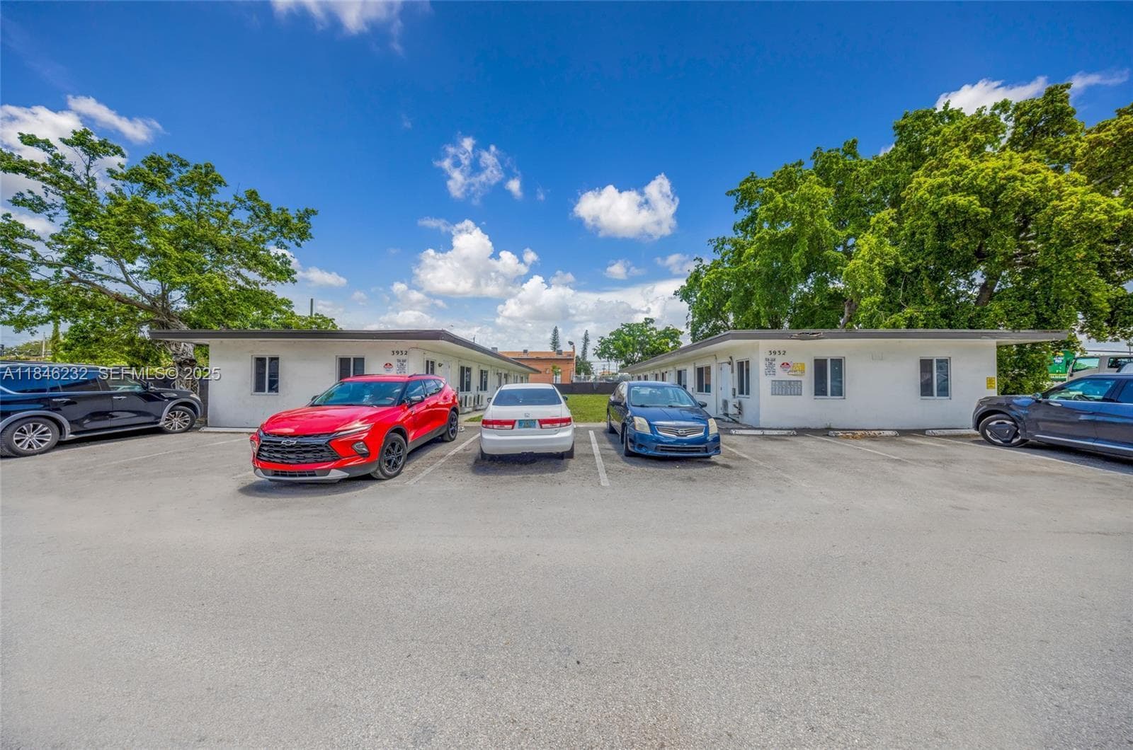 3932 SW 12TH Place # 1-8, Fort Lauderdale, FL 33312