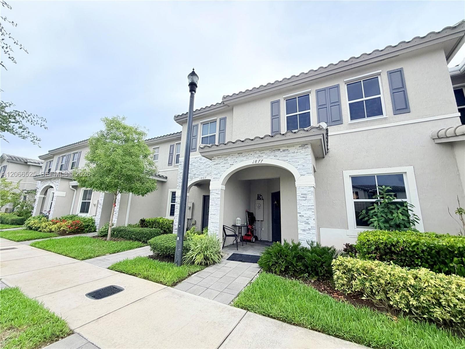 1877 SE 26th Ter, Homestead, FL 33035 — zdjęcie 2