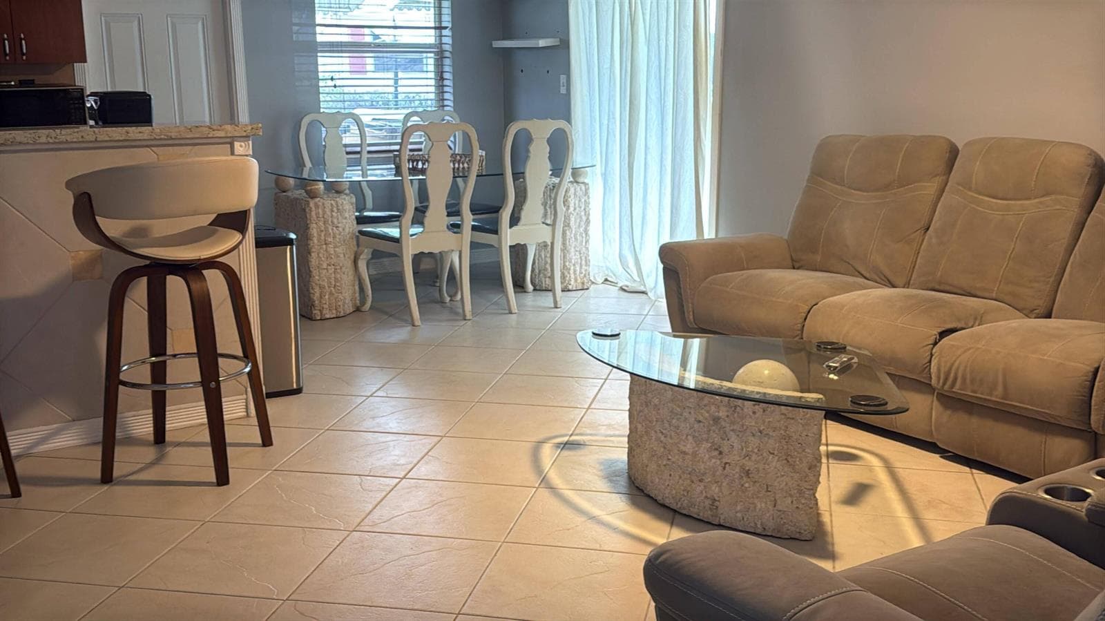 4301 NW 1st Terrace, Deerfield Beach, FL 33064 — zdjęcie 3