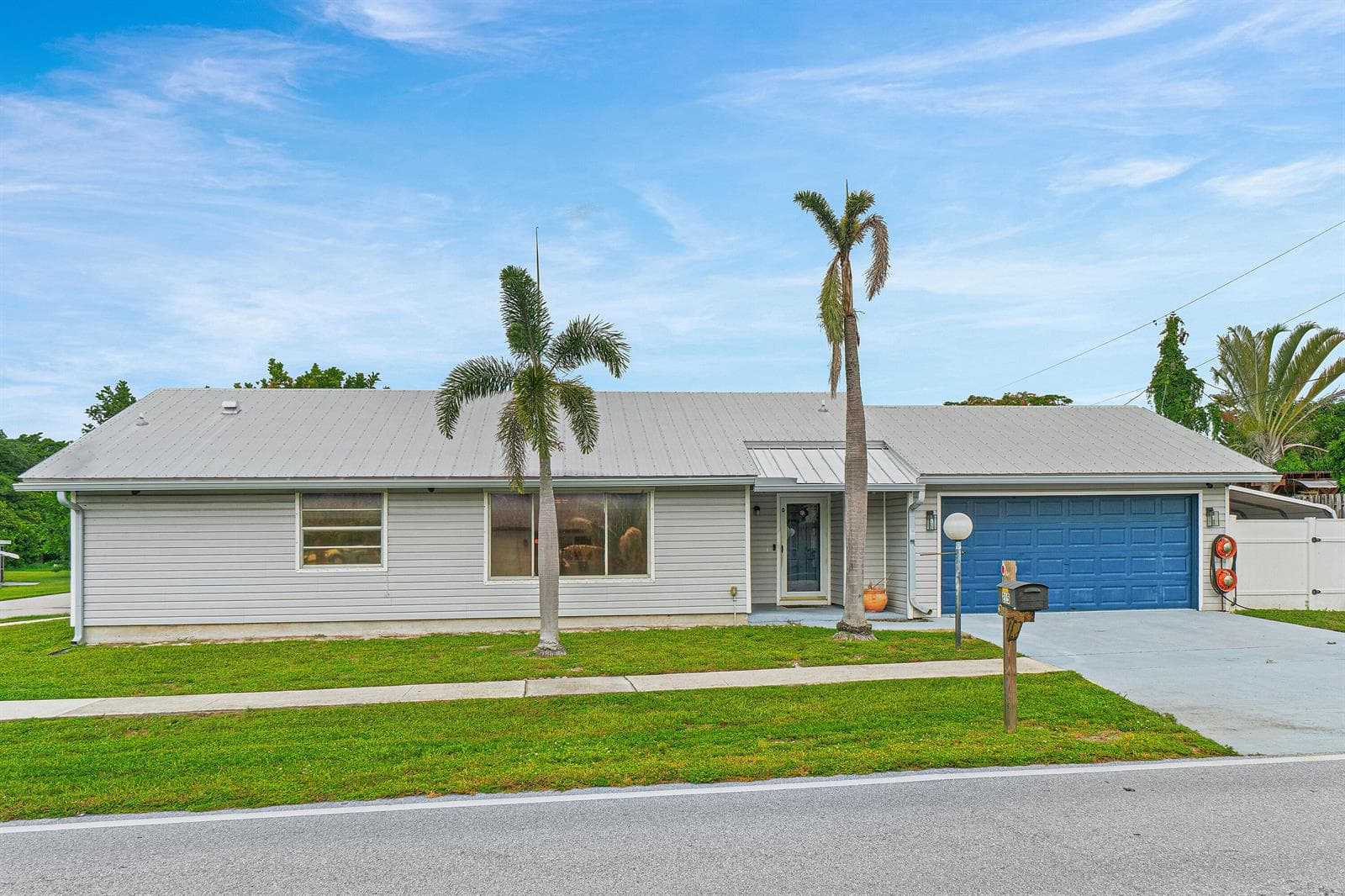 215 SW 8TH Street, Boynton Beach, FL 33426 — zdjęcie 3