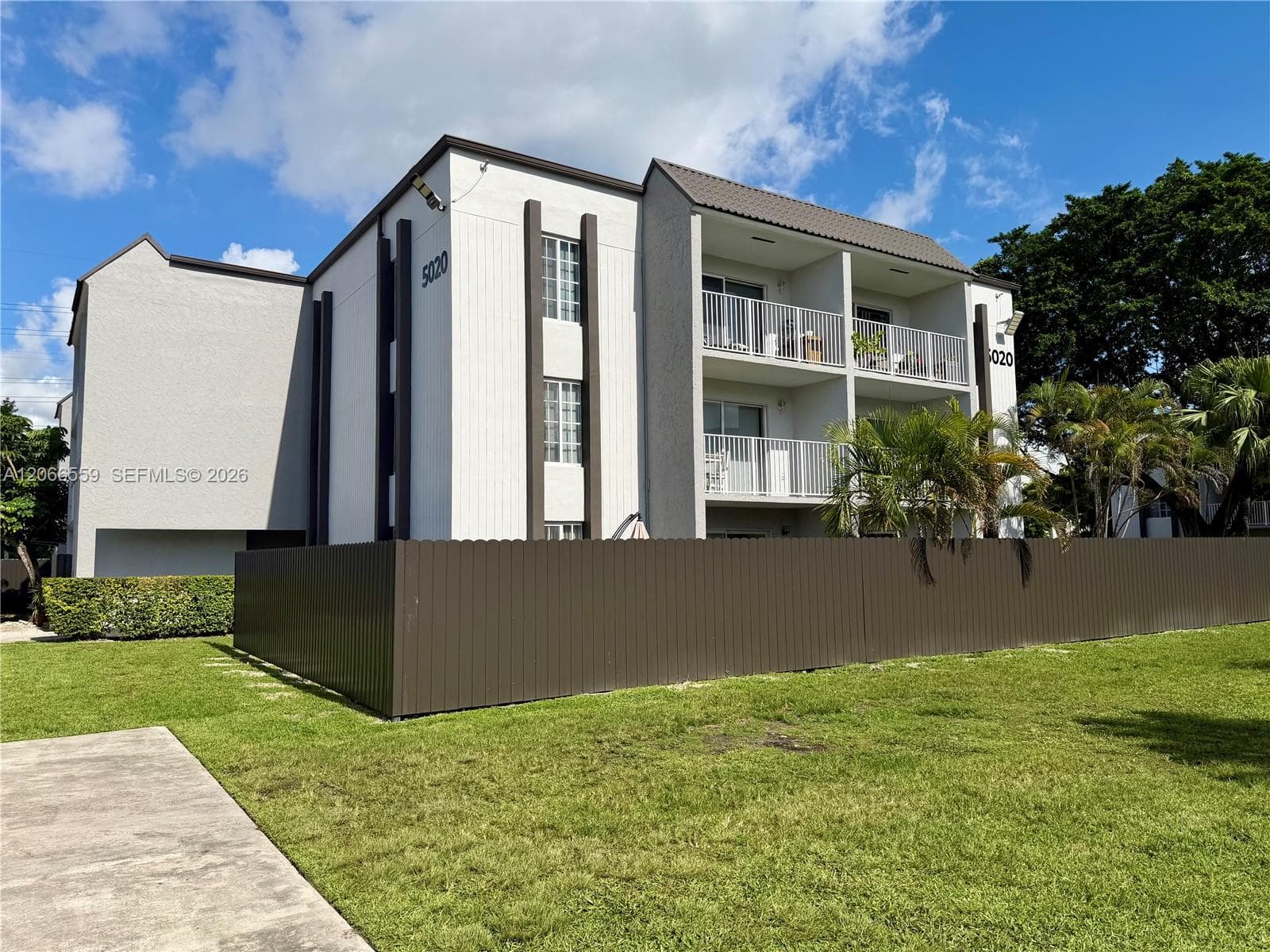 5020 NW 79th Ave # 202, Doral, FL 33166
