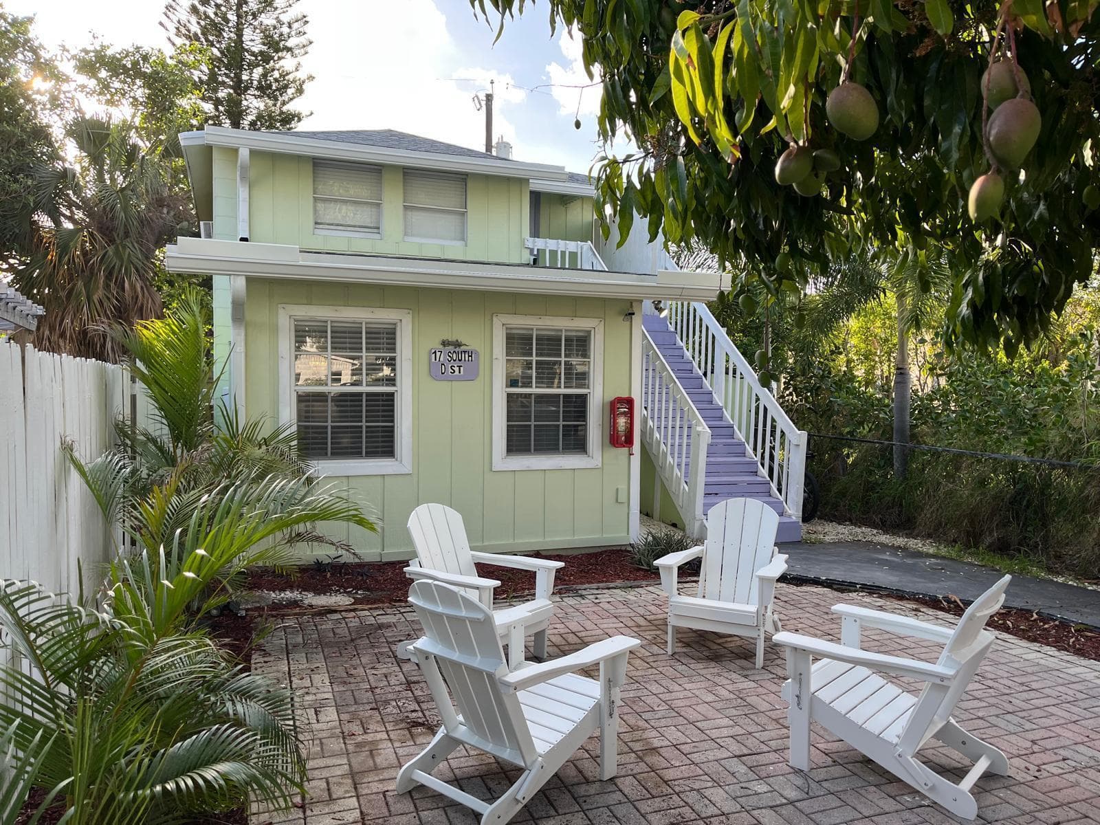 17 S D Street # 1, FL 33460