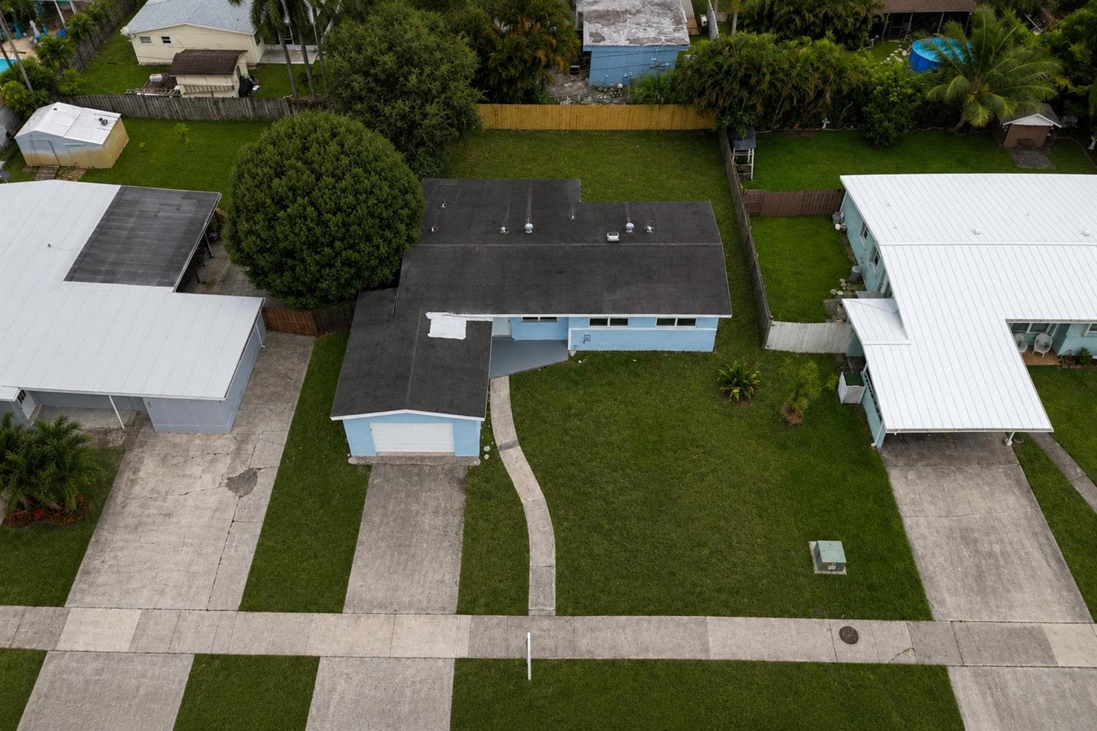 328 PONTE VEDRA Road, Palm Springs, FL 33461 — zdjęcie 4