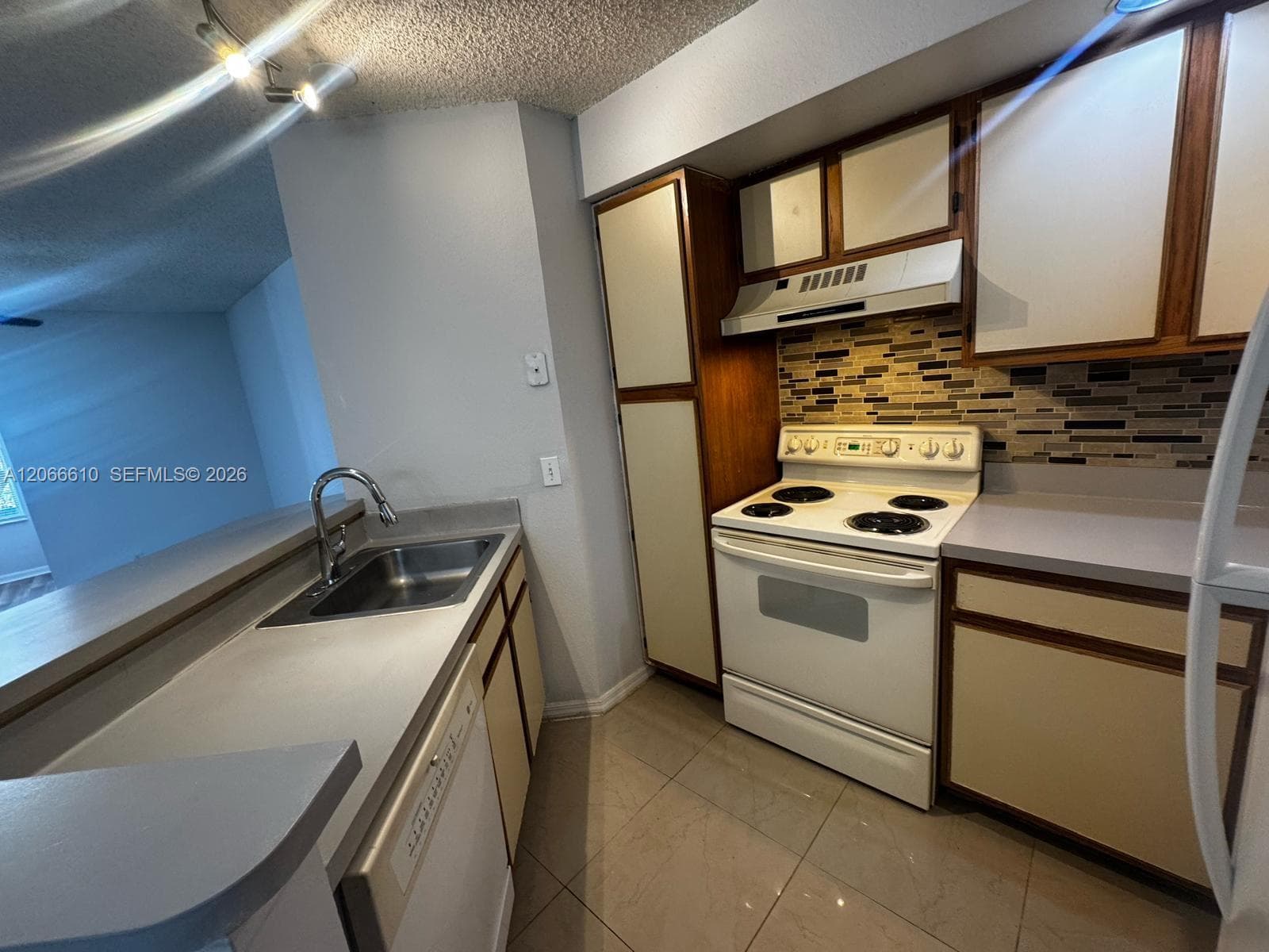 3360 N Pinewalk Dr N # 1324, Margate, FL 33063 — zdjęcie 4