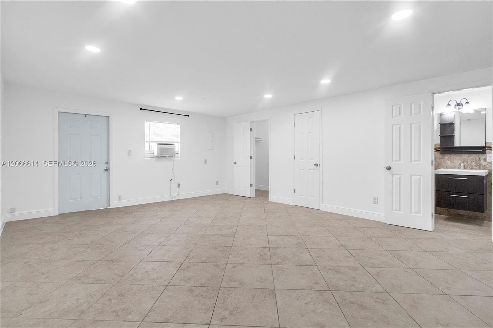 1041 NE 9th ave # A1, Fort Lauderdale, FL 33304 — zdjęcie 4