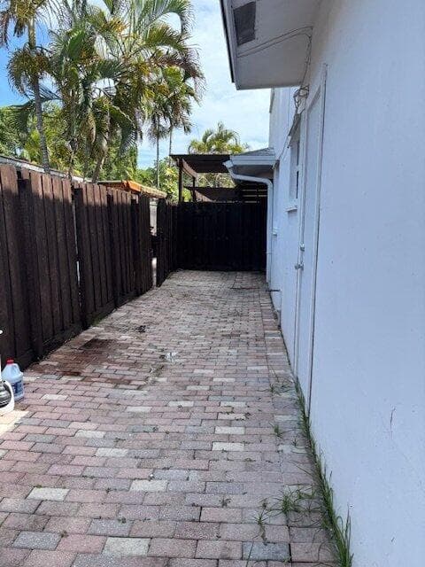 1637 NE 5TH Street # 2, Fort Lauderdale, FL 33301 — zdjęcie 5