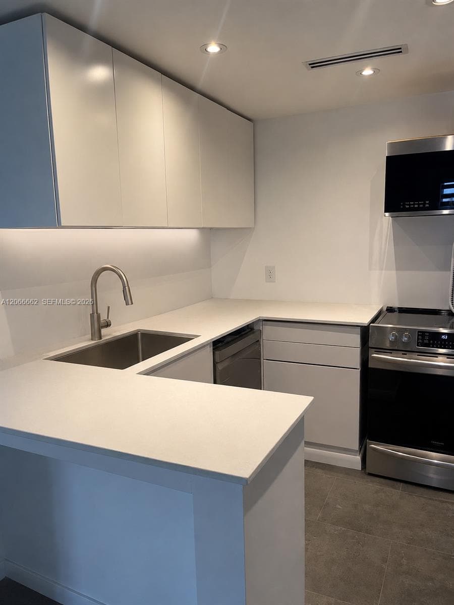 3545 NE 167th St # 507, North Miami Beach, FL 33160 — zdjęcie 3