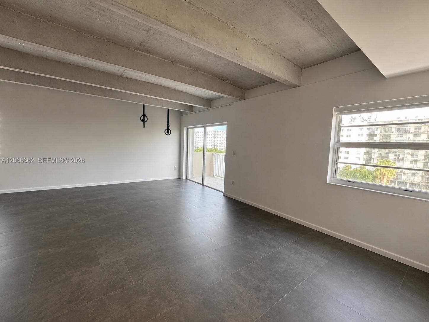 3545 NE 167th St # 507, North Miami Beach, FL 33160 — zdjęcie 5