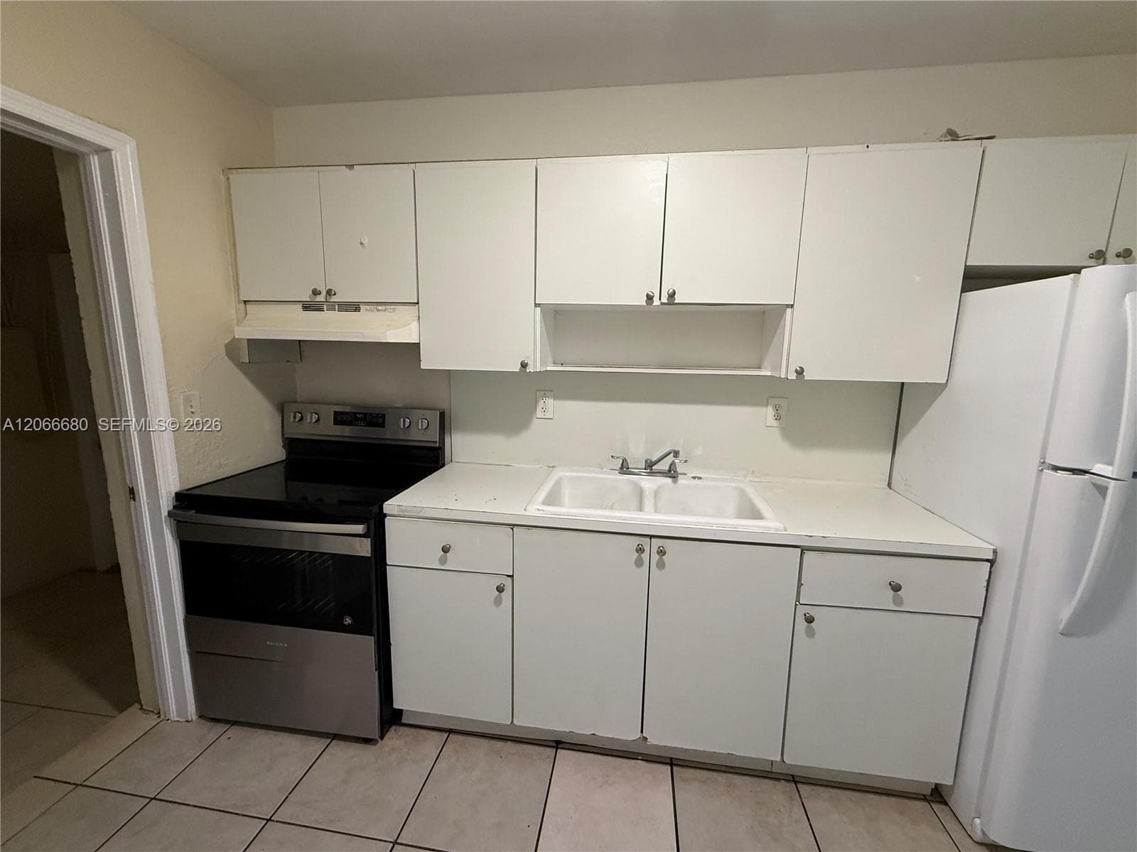 4520 NW 13th Ave # 4520, Miami, FL 33142 — zdjęcie 2