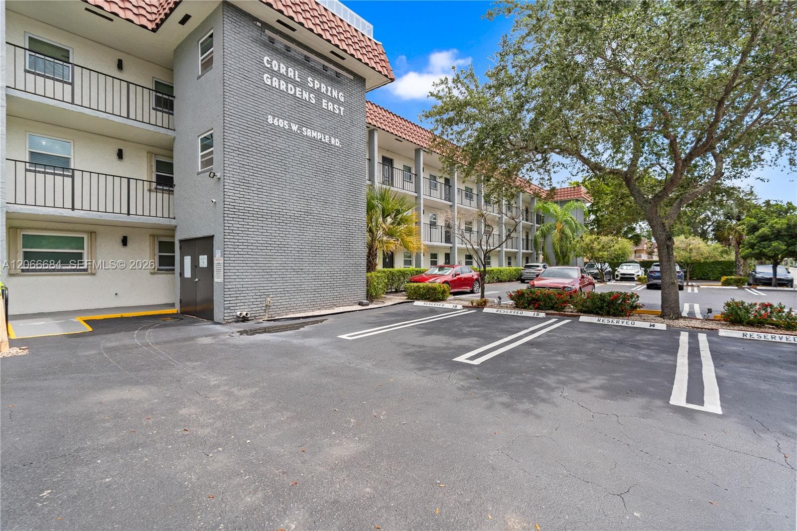 8605 W Sample Rd # 306, Coral Springs, FL 33065 — zdjęcie 2