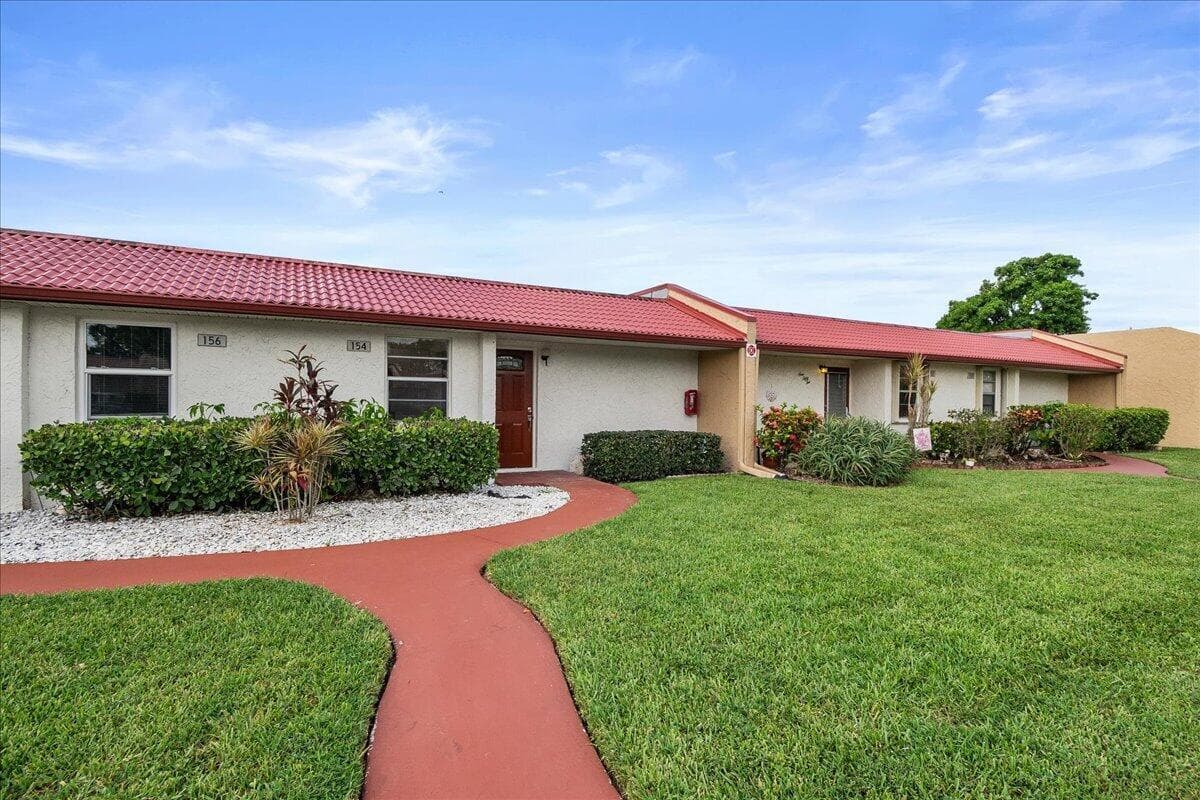 154 Lake Barbara Drive, West Palm Beach, FL 33411 — zdjęcie 2