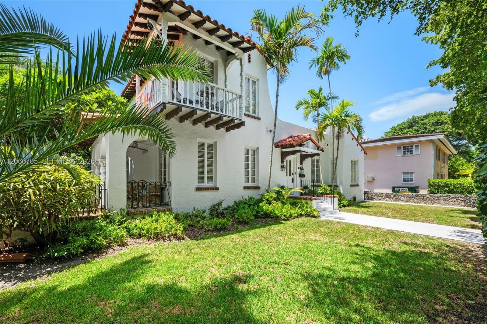36 Phoenetia Ave, Coral Gables, FL 33134