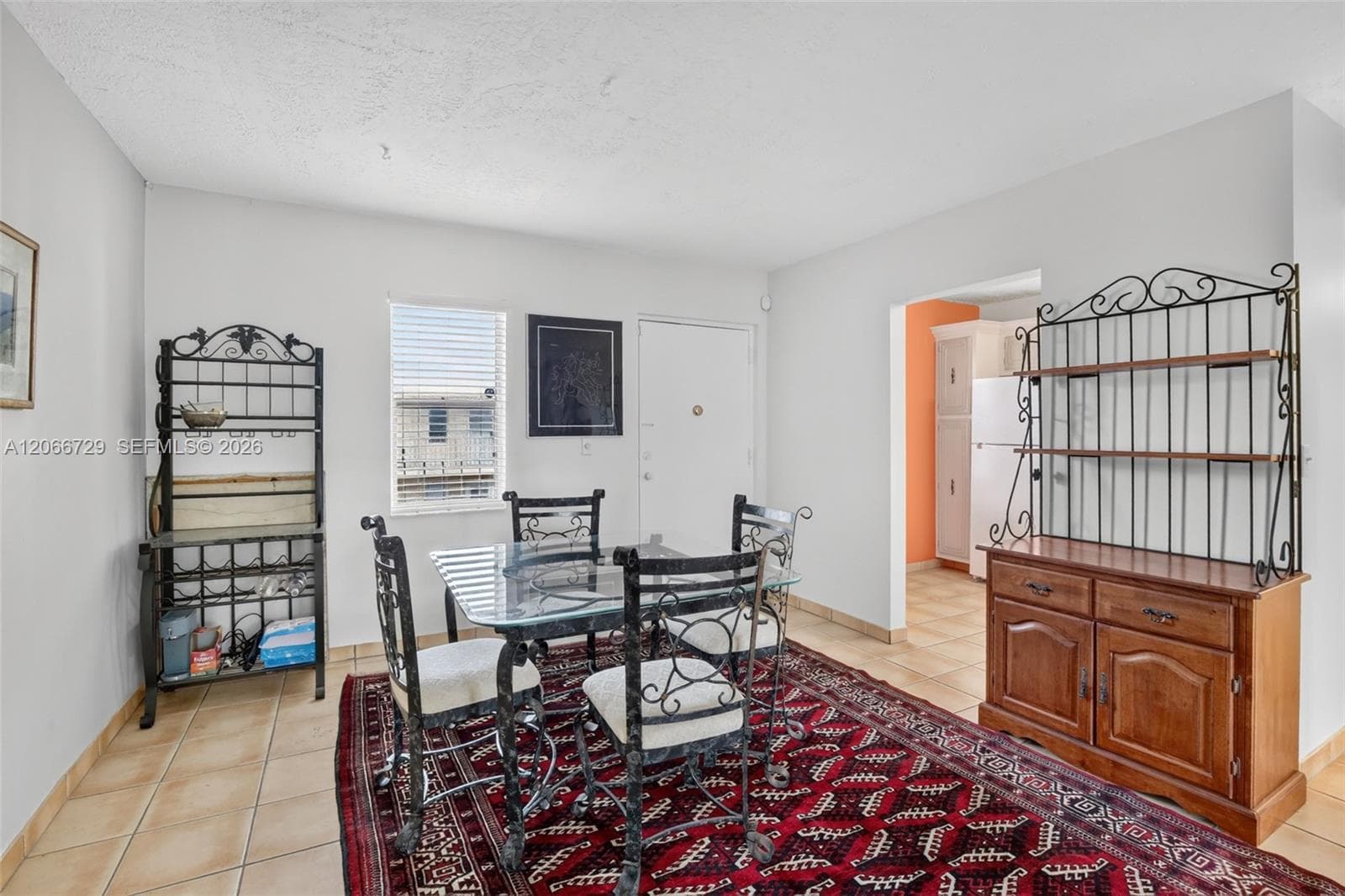2811 Somerset Dr # 405, Lauderdale Lakes, FL 33311