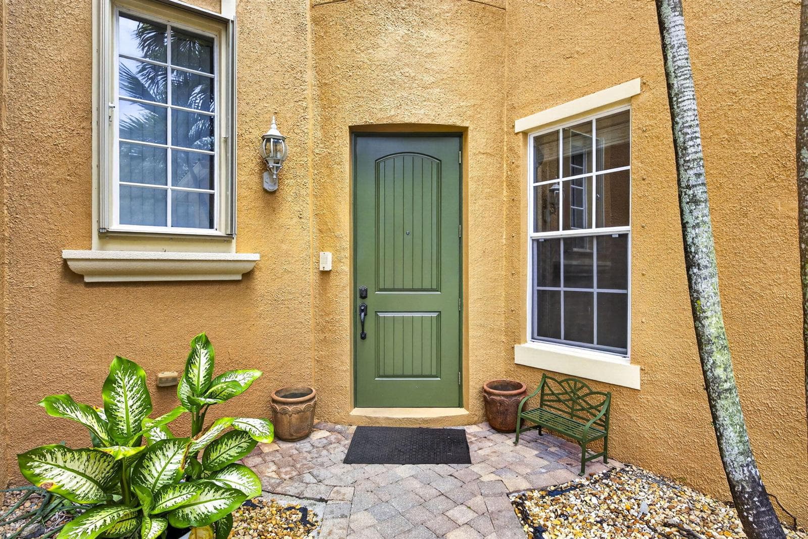 742 Cresta Circle, West Palm Beach, FL 33413 — zdjęcie 3
