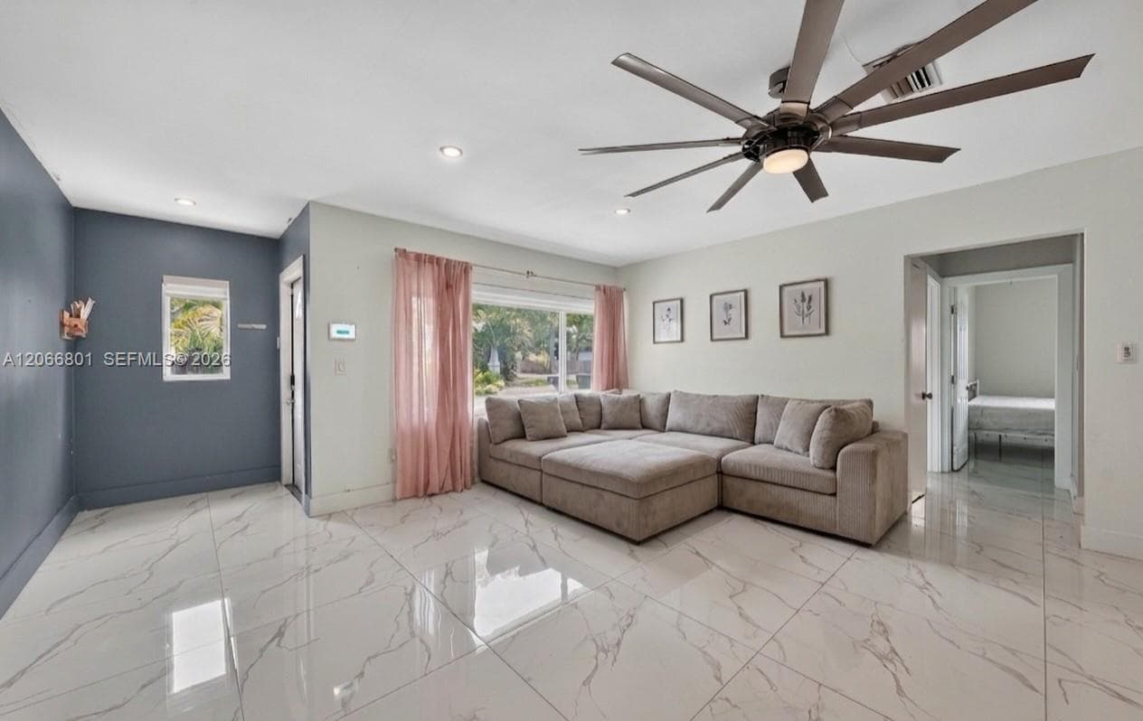 7304 Mckinley St, Hollywood, FL 33024 — zdjęcie 4