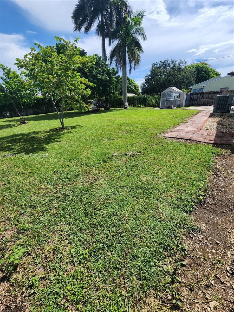 771 NW 15th St, Homestead, FL 33030 — zdjęcie 3