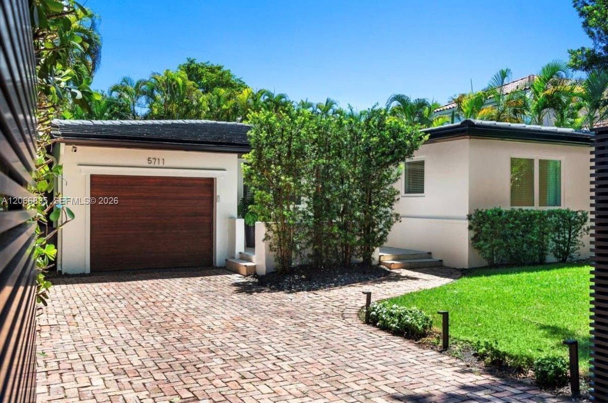 5711 Michelangelo St, Coral Gables, FL 33146 — zdjęcie 3
