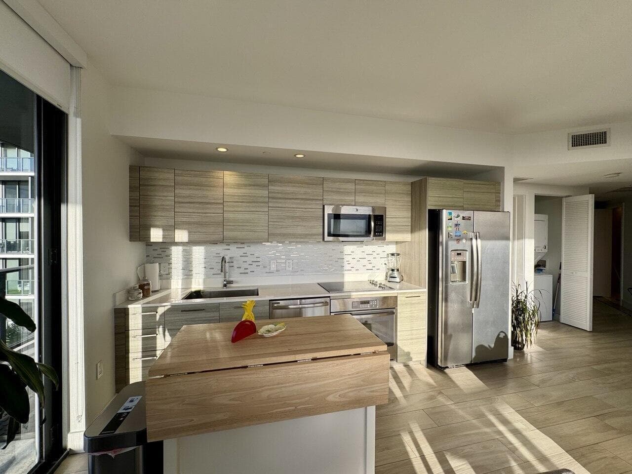 121 NE 34th Street # 1116, Miami, FL 33137 — zdjęcie 2