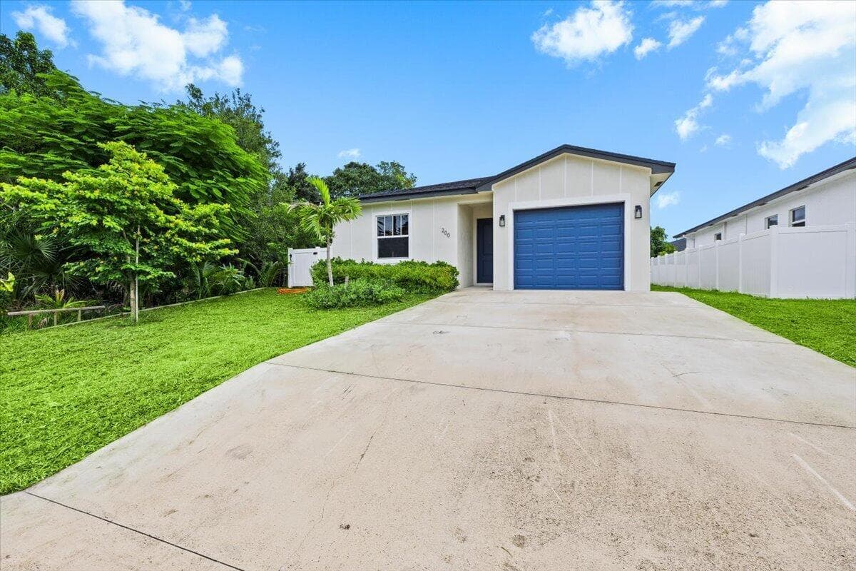 200 Marie Drive, West Palm Beach, FL 33415 — zdjęcie 2