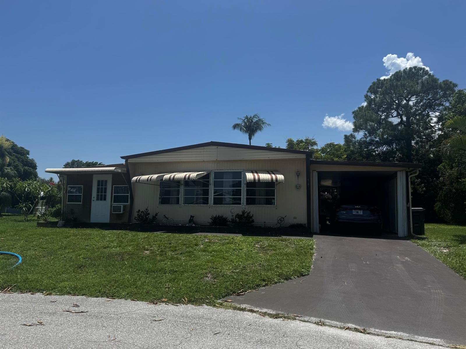6165 N joshua Lane, Lantana, FL 33462