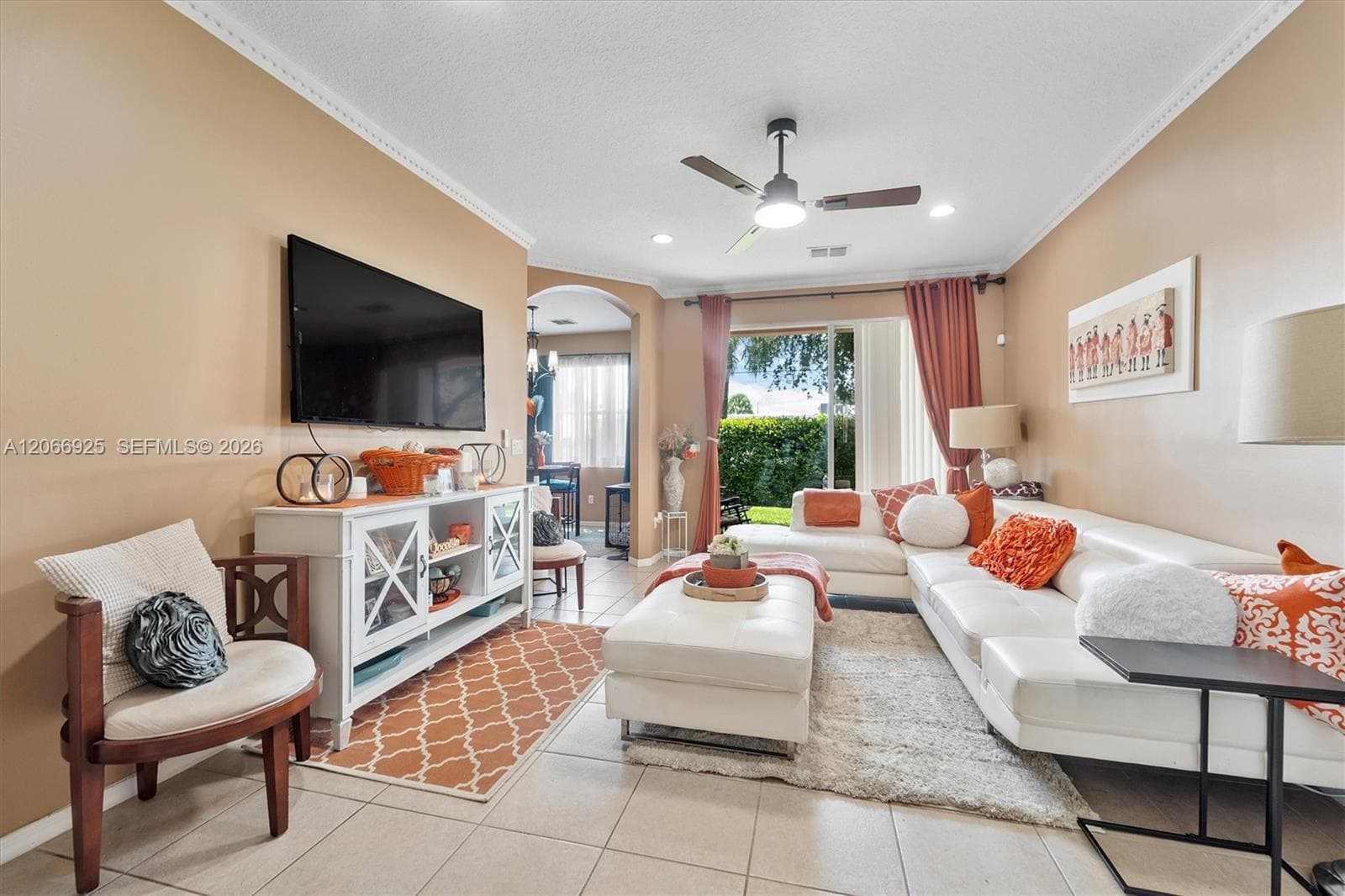 2410 Seminole Palms Dr, Green Acres, FL 33463 — zdjęcie 3