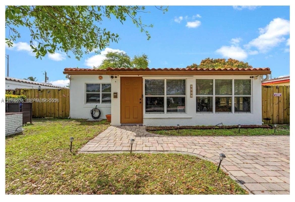 1482 NE 175th St # NA, North Miami Beach, FL 33162 — zdjęcie 2