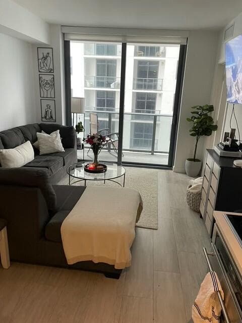 55 SW 9th Street # 3209, Miami, FL 33130 — zdjęcie 5