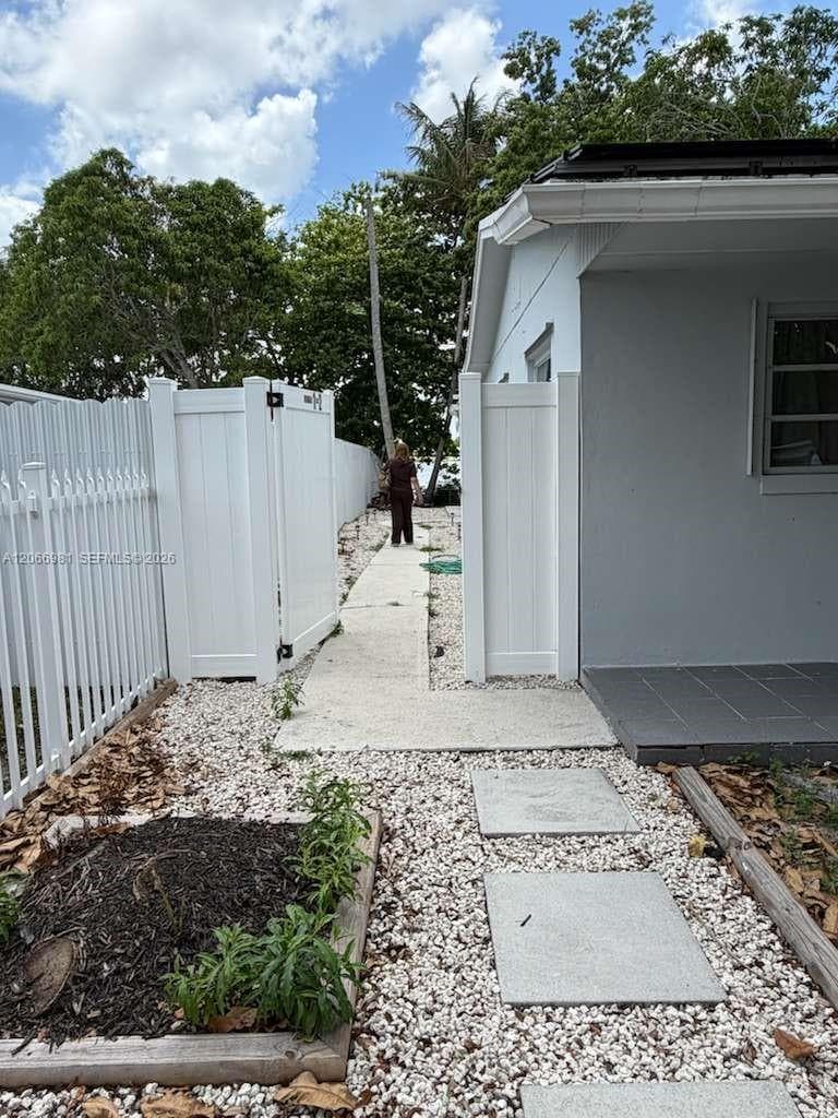 20302 NW 39th Ct # 0, Miami Gardens, FL 33055 — zdjęcie 5
