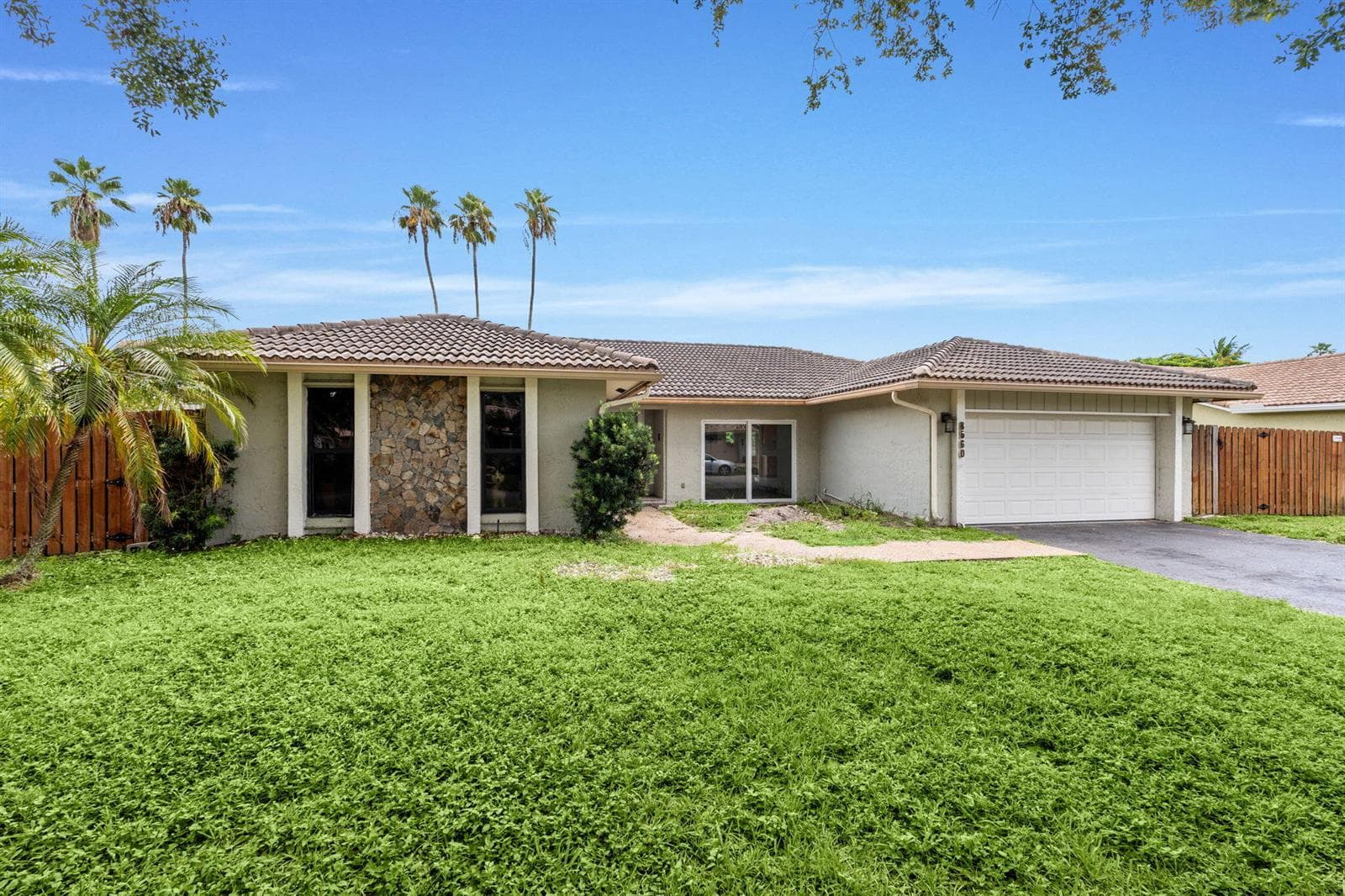 8560 NW 2nd Street, Coral Springs, FL 33071 — zdjęcie 3