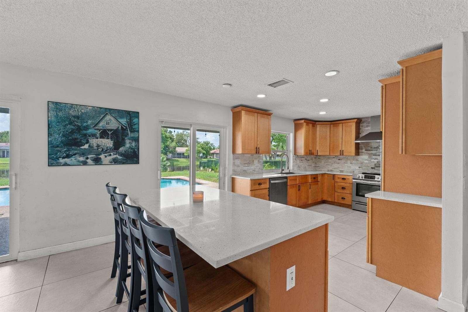 8560 NW 2nd Street, Coral Springs, FL 33071 — zdjęcie 4