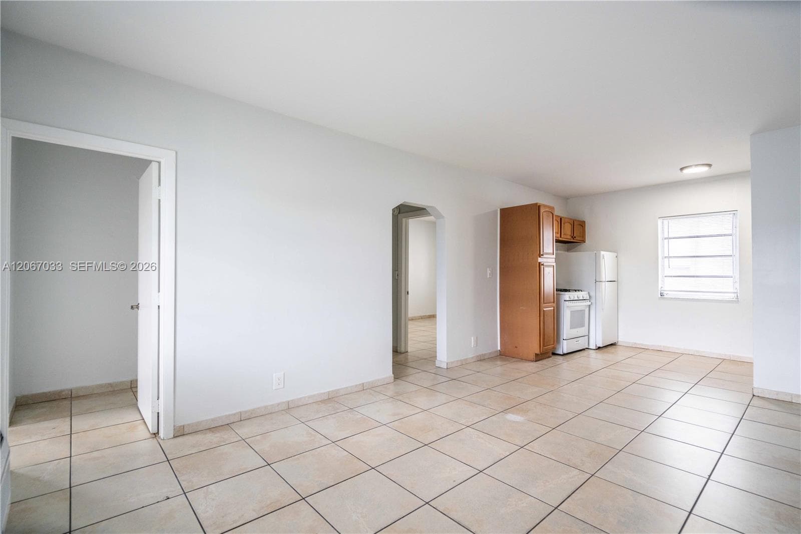 1208 71st St # 8, Miami Beach, FL 33141 — zdjęcie 5
