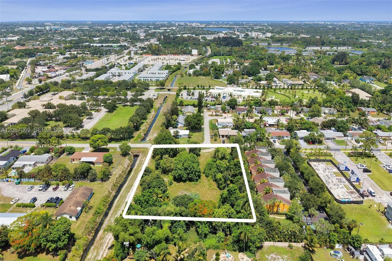 4137 Gulfstream Rd, Lake Worth, FL 33461 — zdjęcie 2