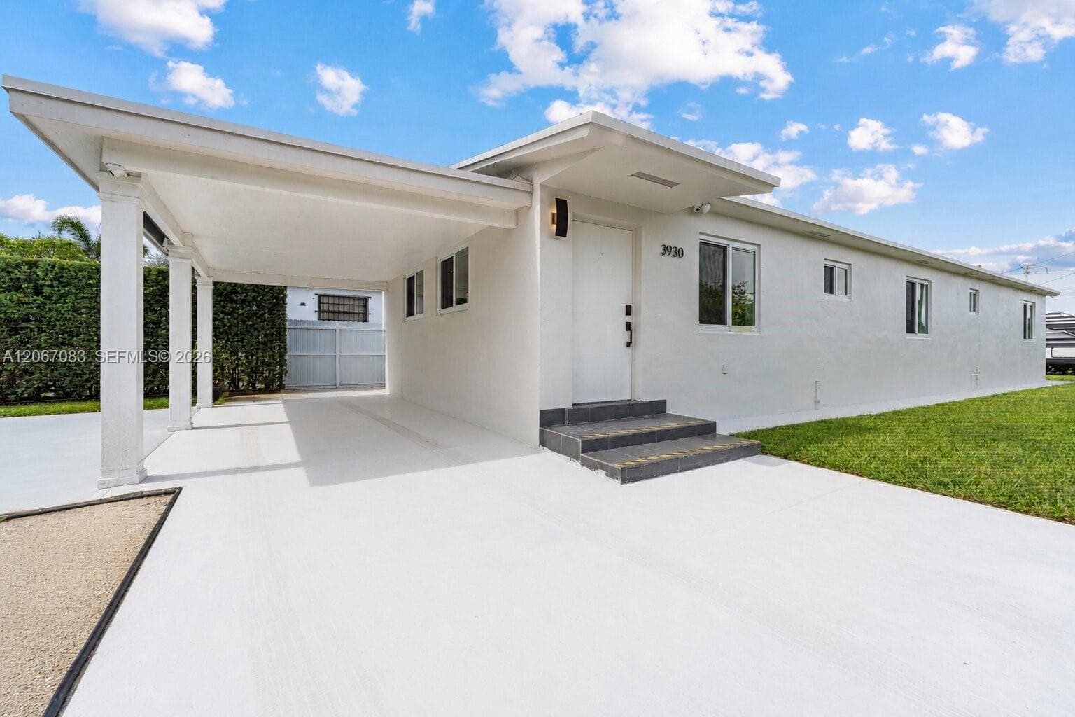 3930 W 2nd Ave, Hialeah, FL 33012 — zdjęcie 3