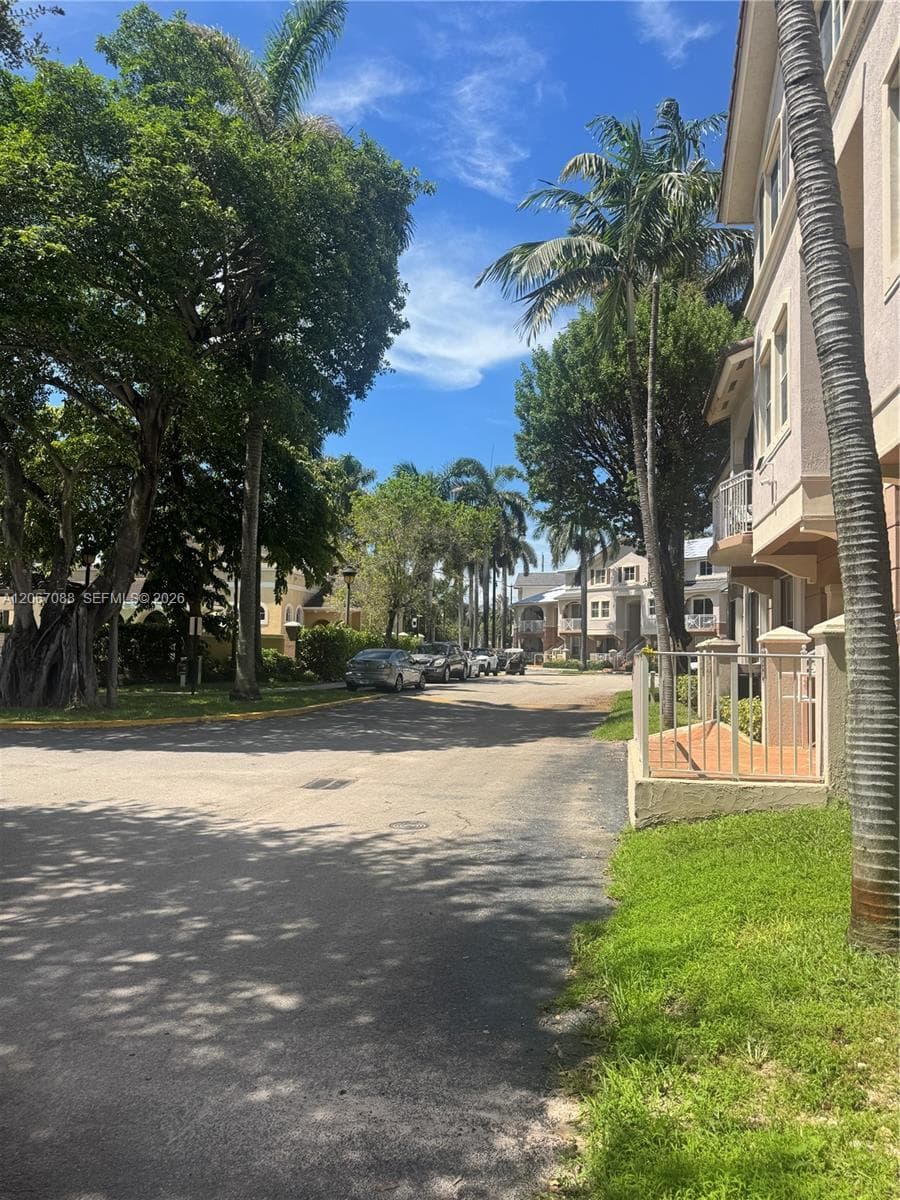 8826 W Flagler St # 115, Miami, FL 33174 — zdjęcie 4