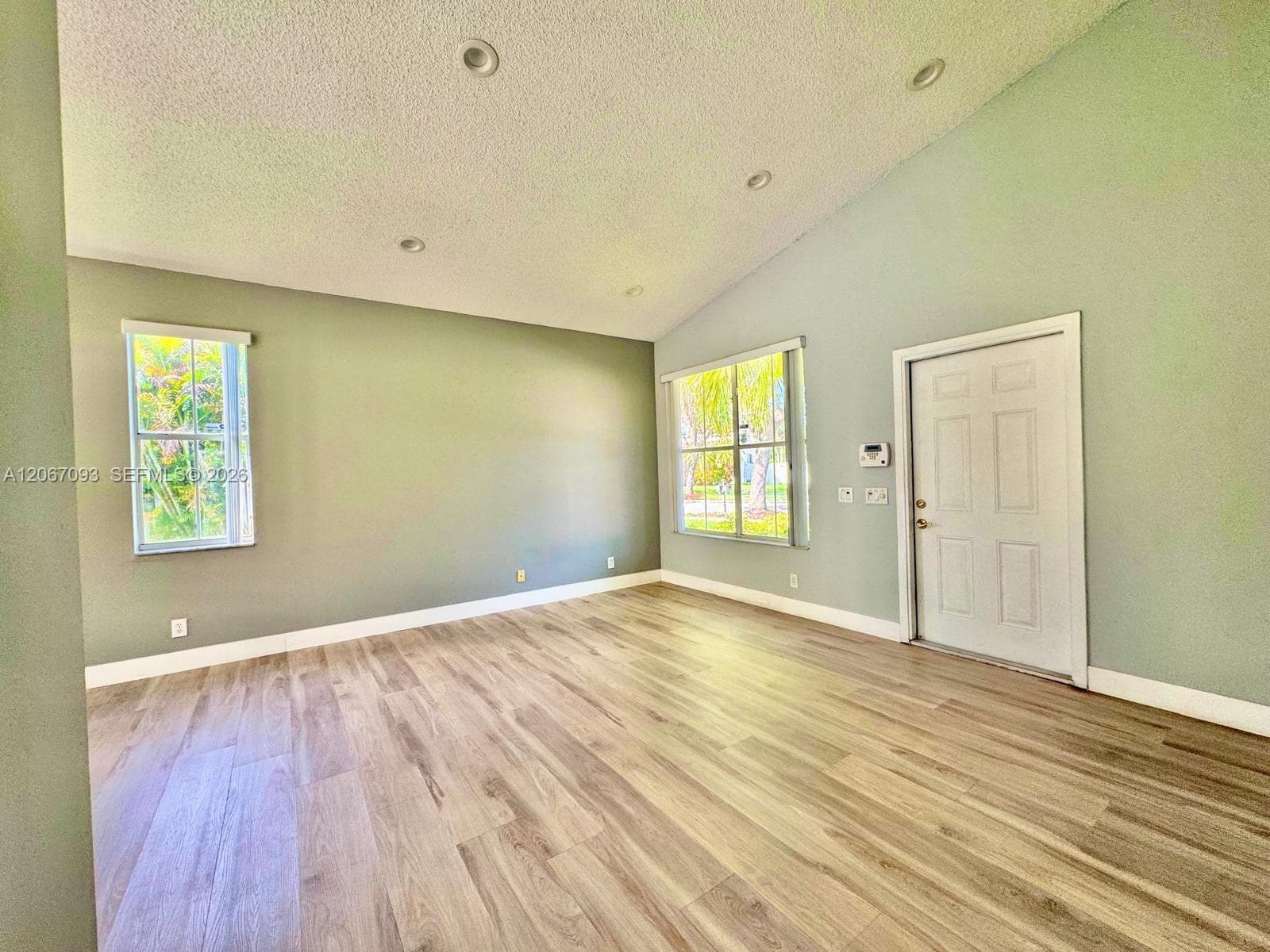 825 Falling Water Rd, Weston, FL 33326 — zdjęcie 4