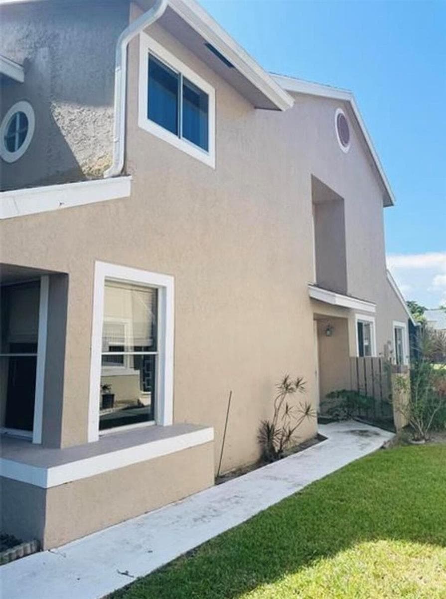 1877 DISCOVERY Way, Deerfield Beach, FL 33442 — zdjęcie 2