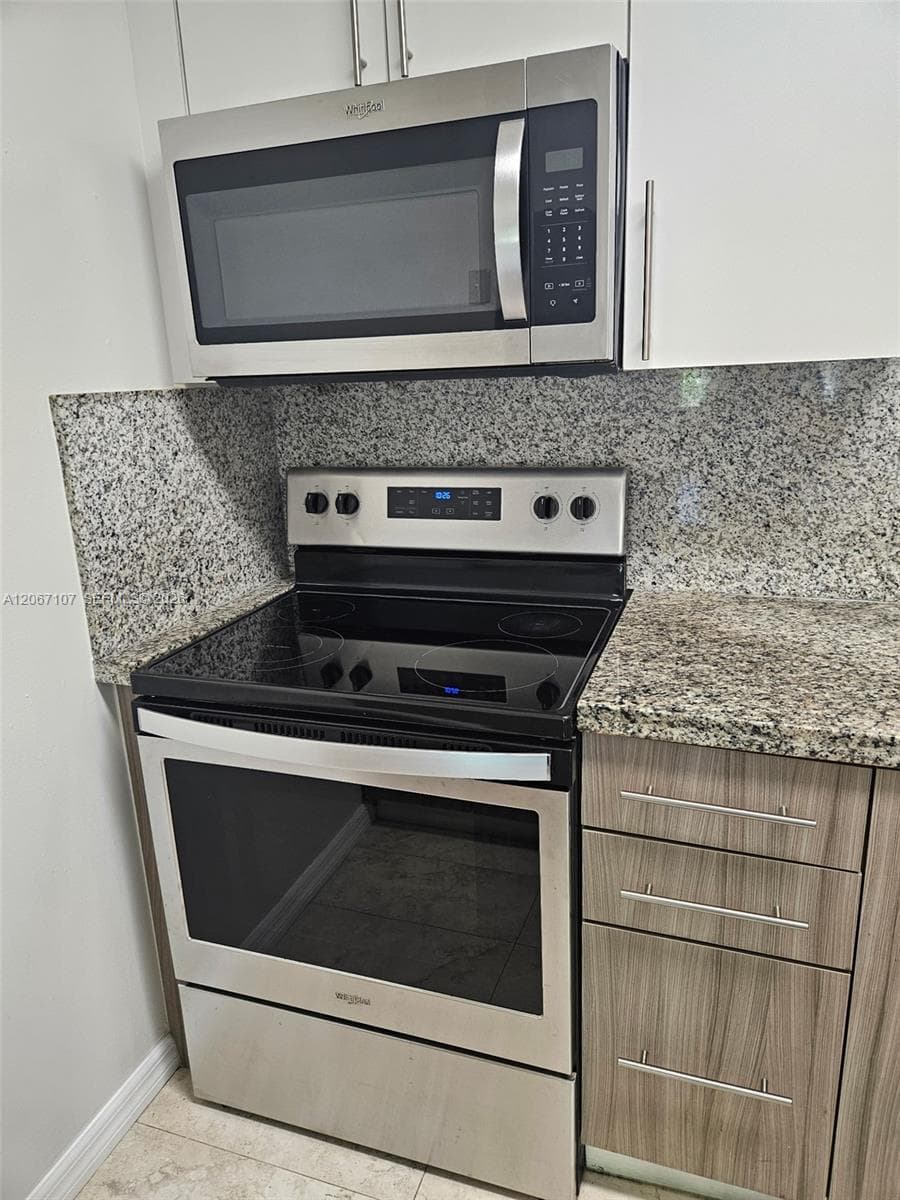7470 Miami Lakes Dr # B208, Miami Lakes, FL 33014 — zdjęcie 4