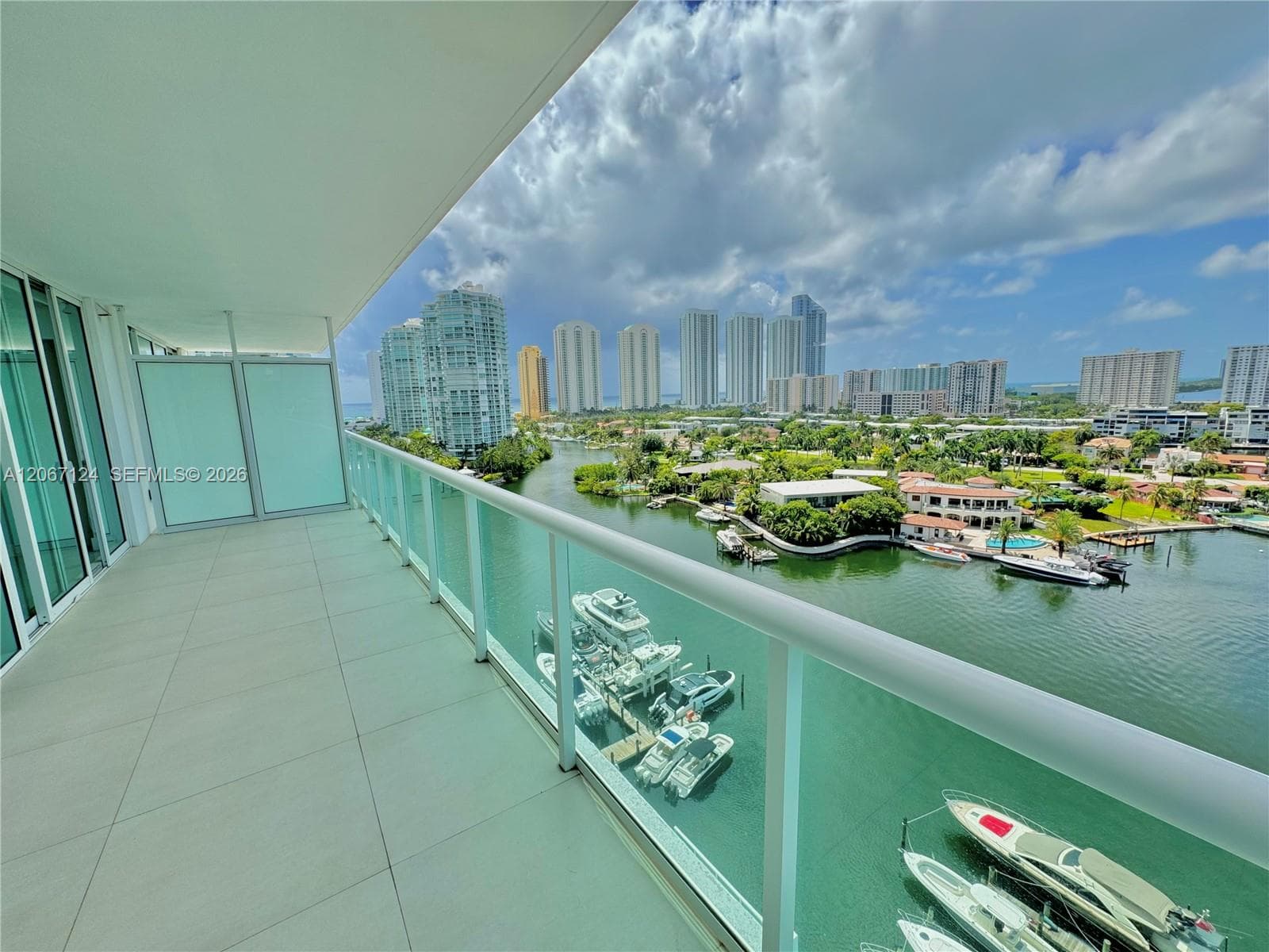 400 Sunny Isles Blvd # 1221, Sunny Isles Beach, FL 33160 — zdjęcie 3