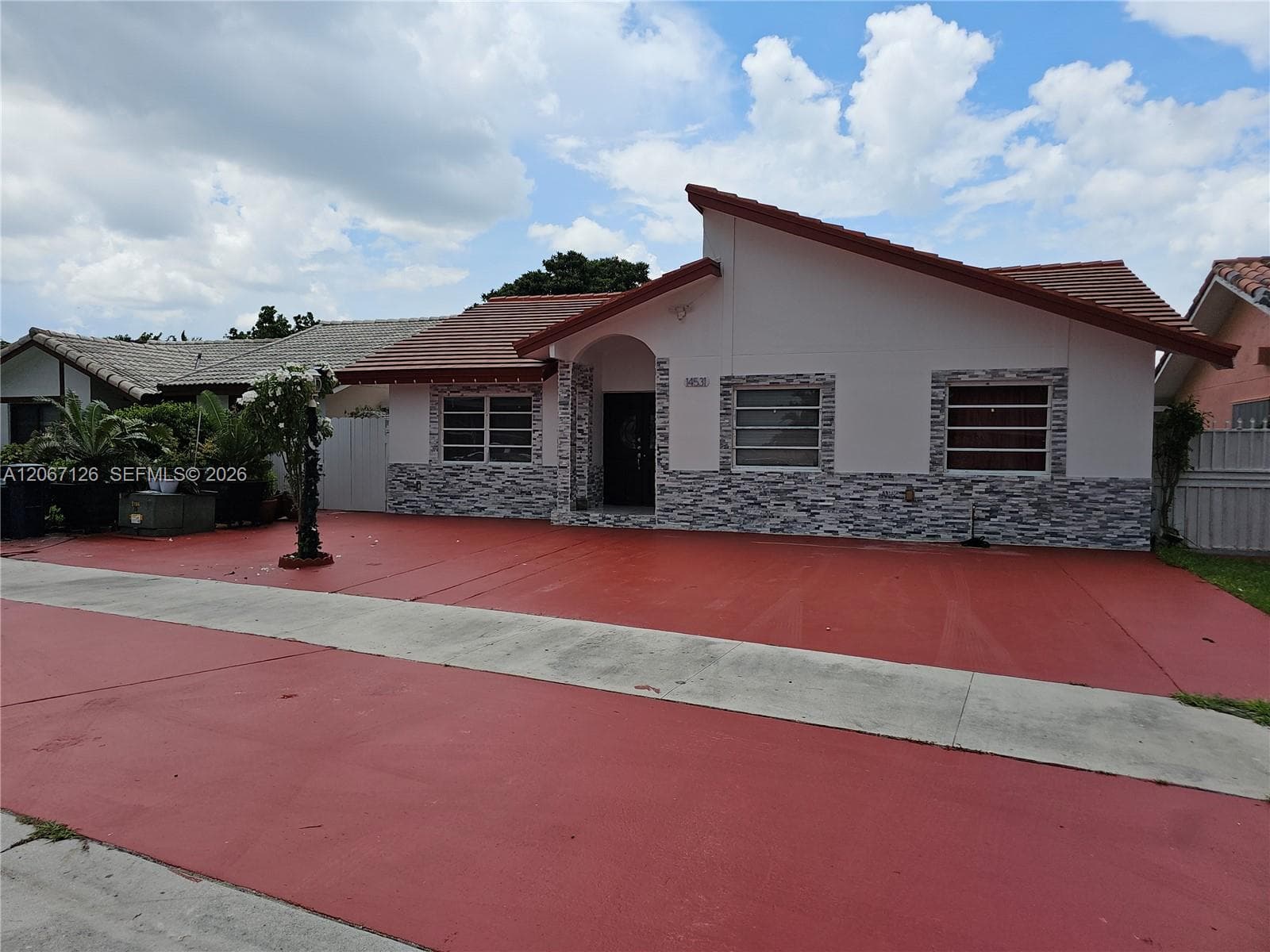 14531 SW 97th St, Miami, FL 33186