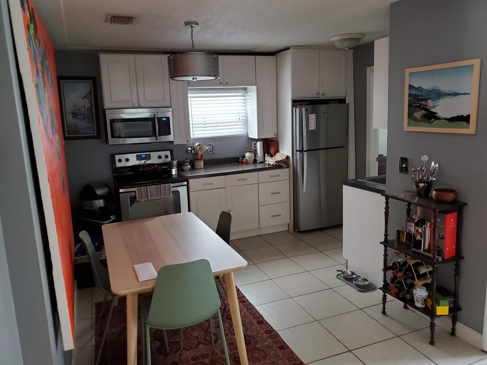 415 NE 8th Avenue # Cottage on alley, Fort Lauderdale, FL 33301 — zdjęcie 3