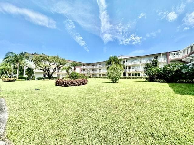 156 Fanshaw D, Boca Raton, FL 33434
