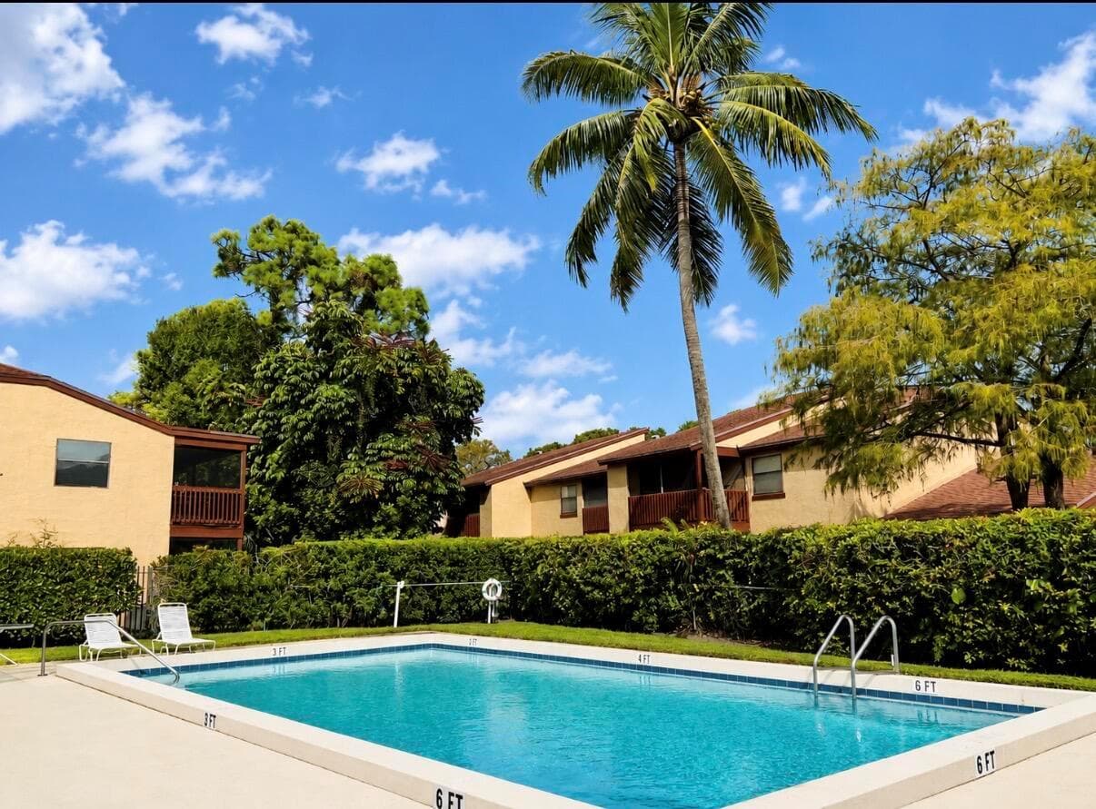 206 Lakeview Drive E, Royal Palm Beach, FL 33411 — zdjęcie 3
