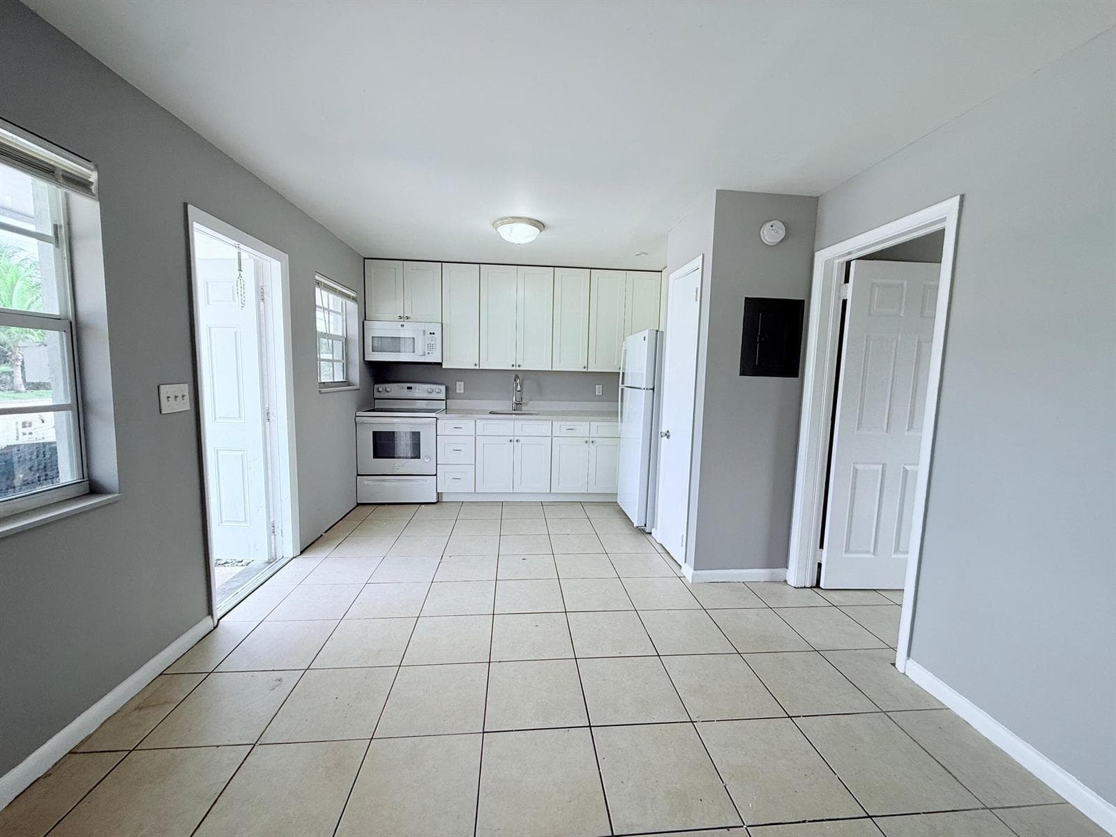 4308 Greenwood Avenue, West Palm Beach, FL 33407 — zdjęcie 4