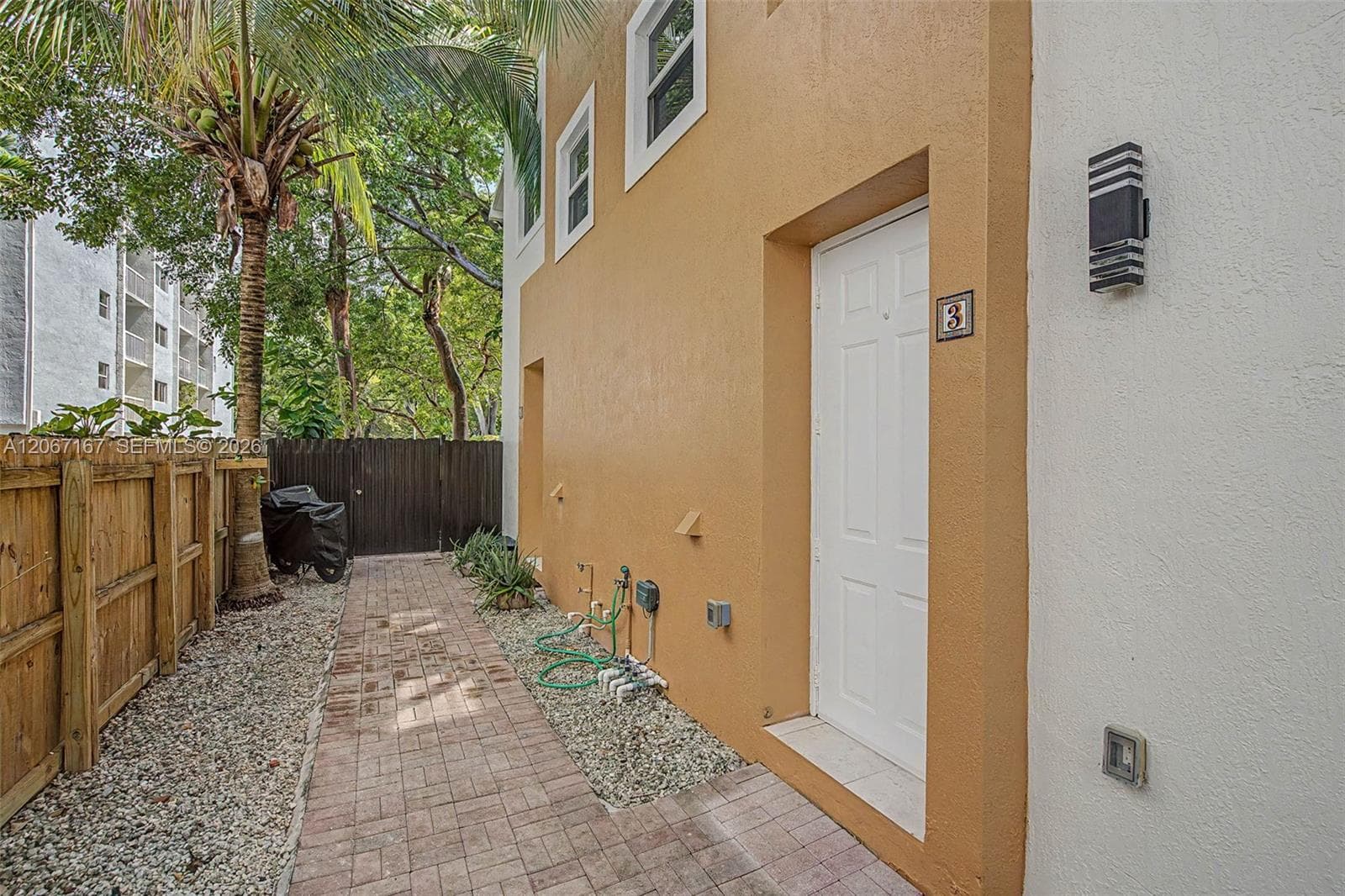 2945 Coconut Ave # 3, Miami, FL 33133 — zdjęcie 3