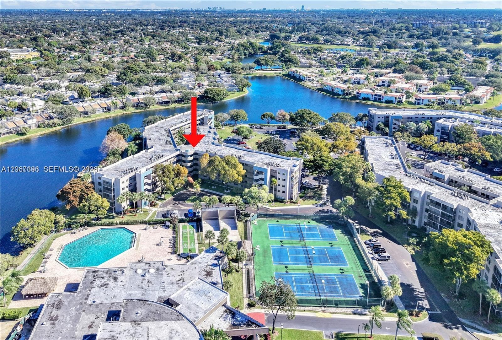 1101 Colony Point Cir # 102, Pembroke Pines, FL 33026