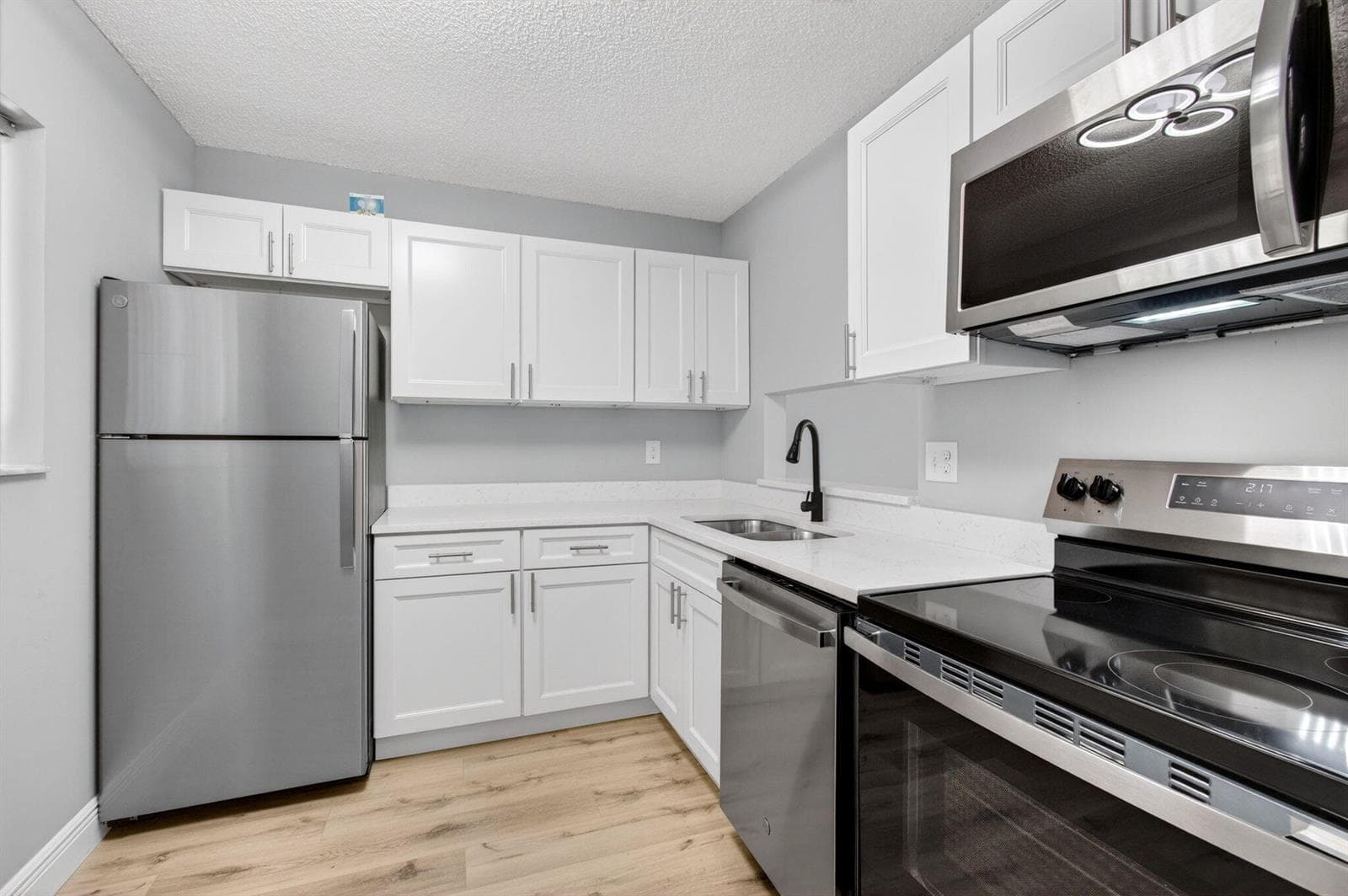 5340 Las Verdes Cr Las Verdes Circle # 109, Delray Beach, FL 33484 — zdjęcie 2
