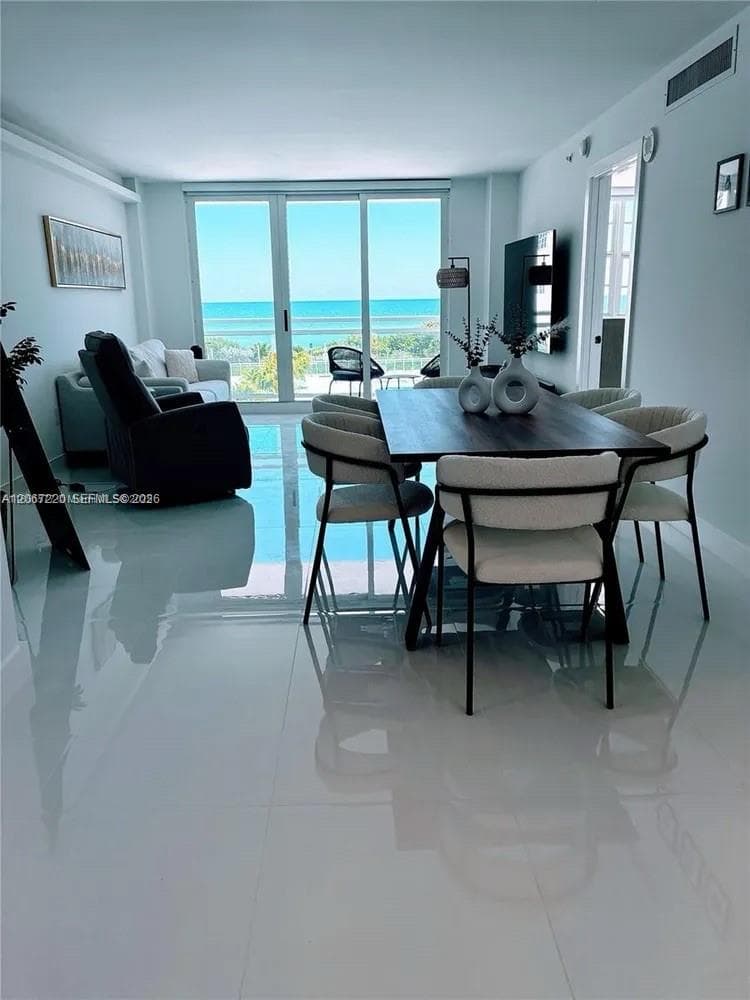 6917 Collins Ave # 411, Miami Beach, FL 33141 — zdjęcie 2